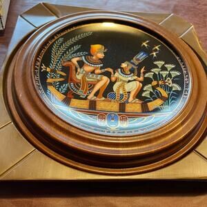 Legend of Tutankhamun plate NEW in box Egyptian King Tut